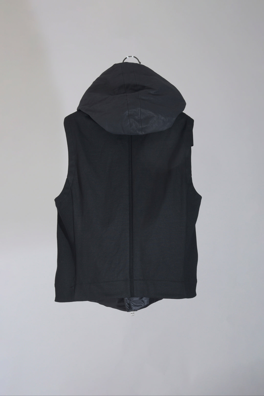 162UV01[A]
