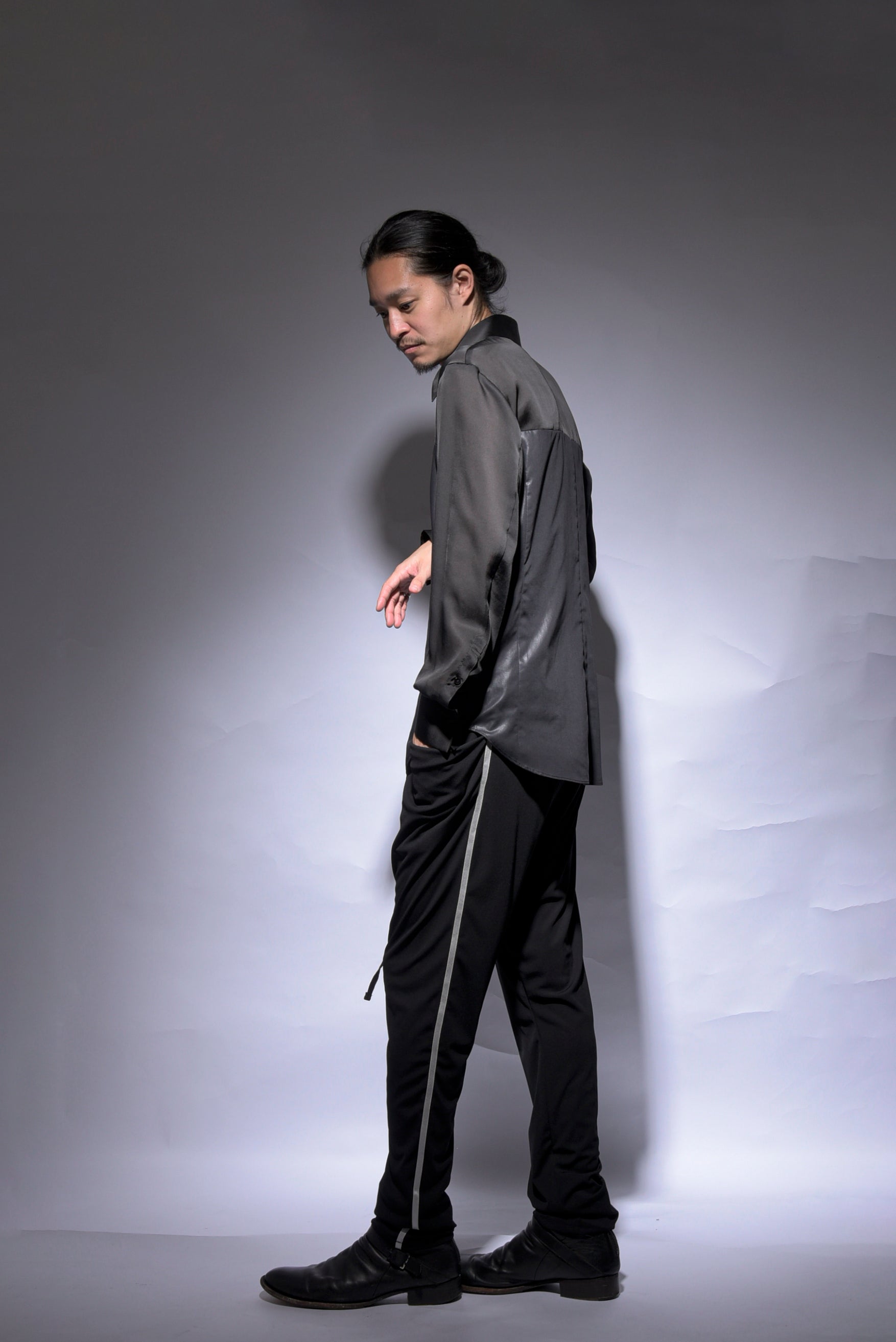 y*♡様 bajra！ブルゾン BACK PRINTED HORIZONTAL PADDED STAND JACKET – THE SHOP YOHJI YAMAMOTO