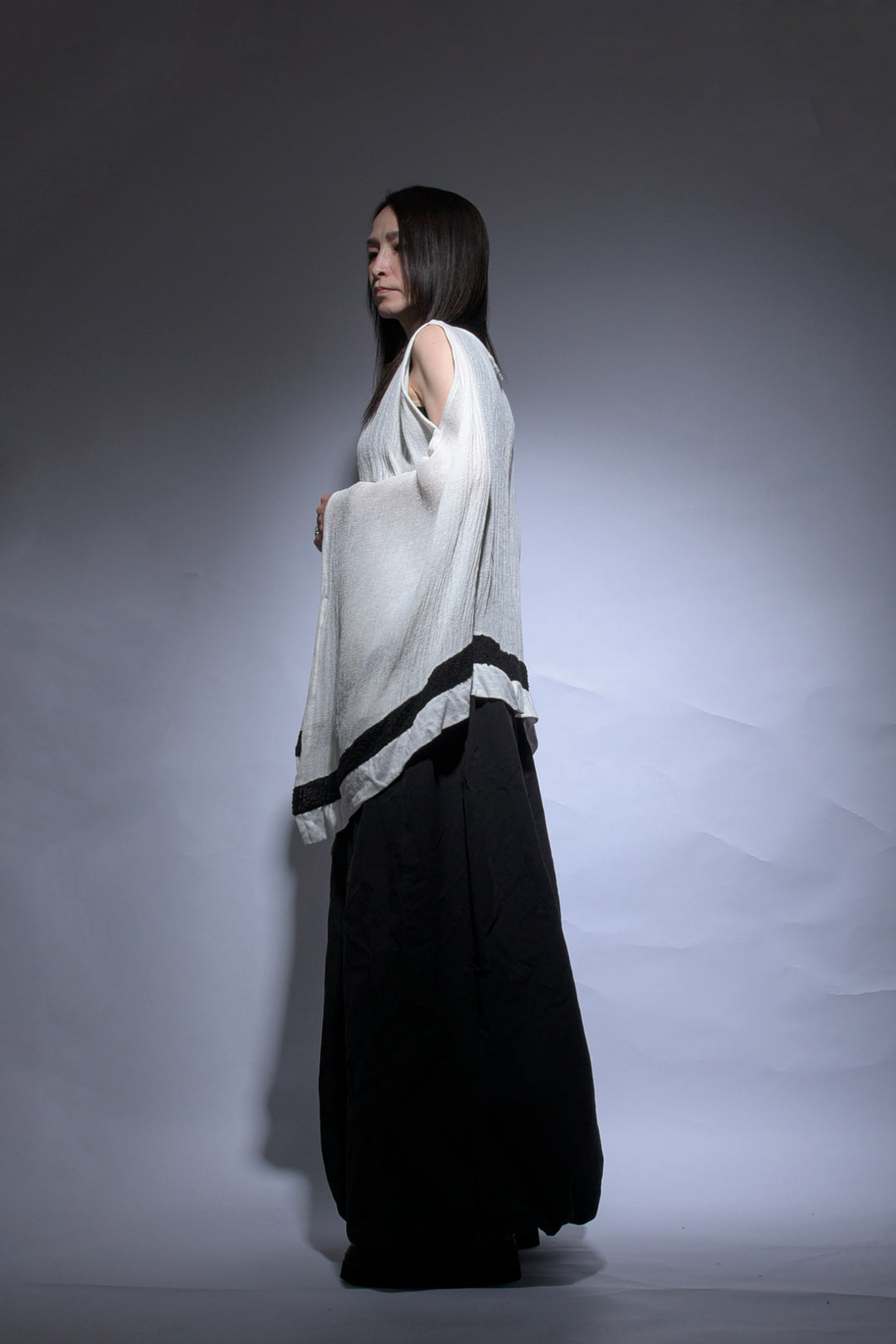 160FB03[D]