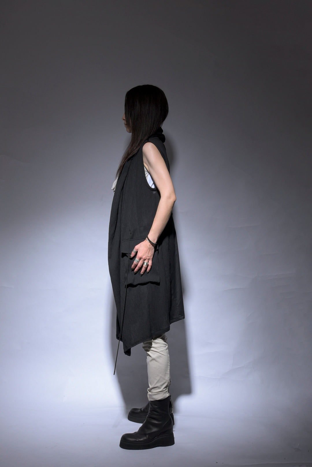 161UV01[A]