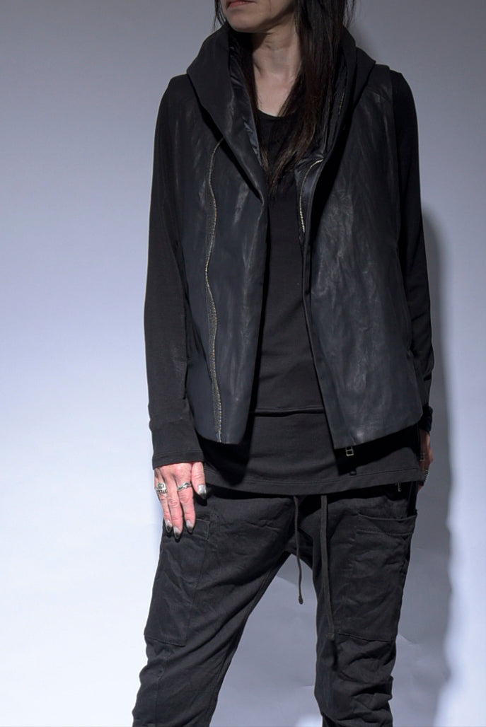162UV01[A]